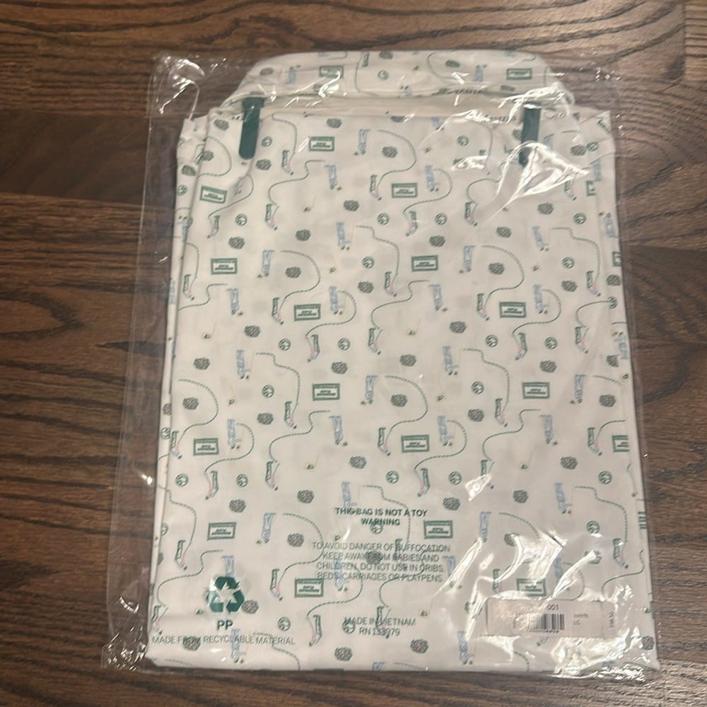 NWT - RARE - Masters - exclusive purchase at Berckmans Place - Men's Polo - Picture 5 of 5